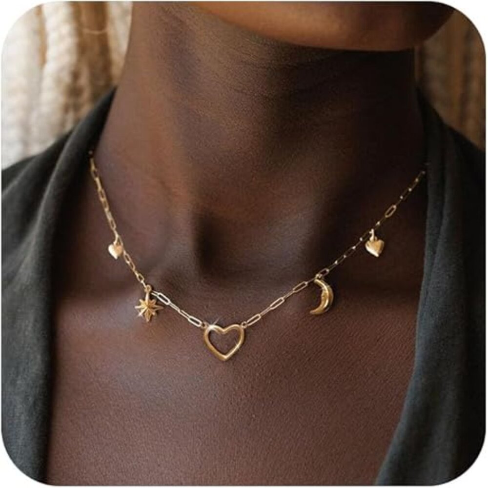 Neiman Marcus 14k Gold Plated Paperclip Heart Love Heart Pendant Necklace